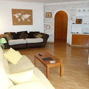 https://turistic-home-velazquez.es-andalucia.com
